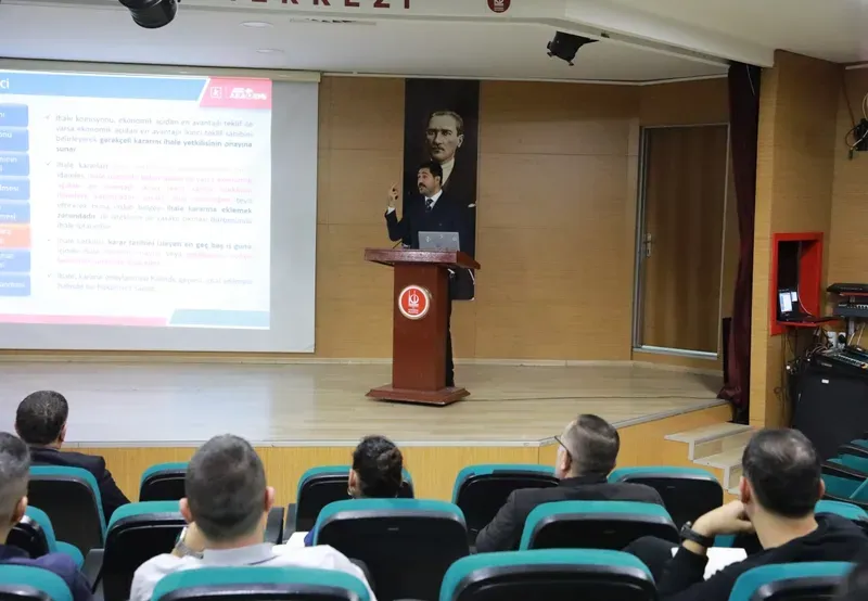 Keçiören Belediyesi personeline kamu ihale eğitimi düzenlendi