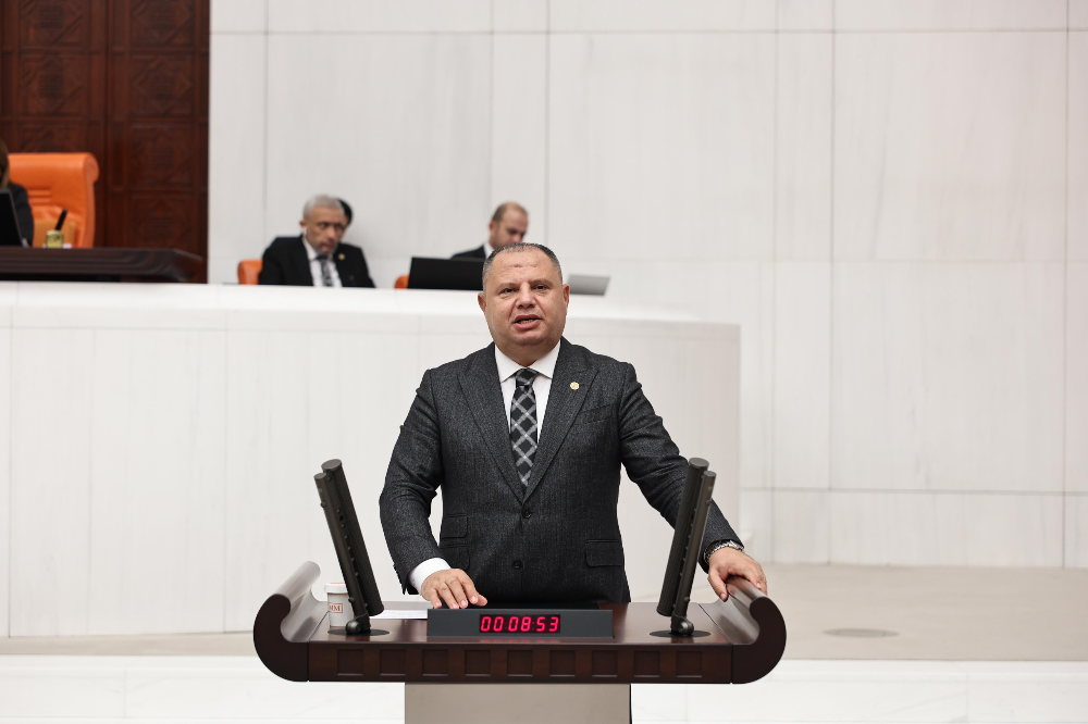 MHP’li Öztürk’ten Sert Çıkış: “Kırıkkale Belediyesi Yönetilemiyor