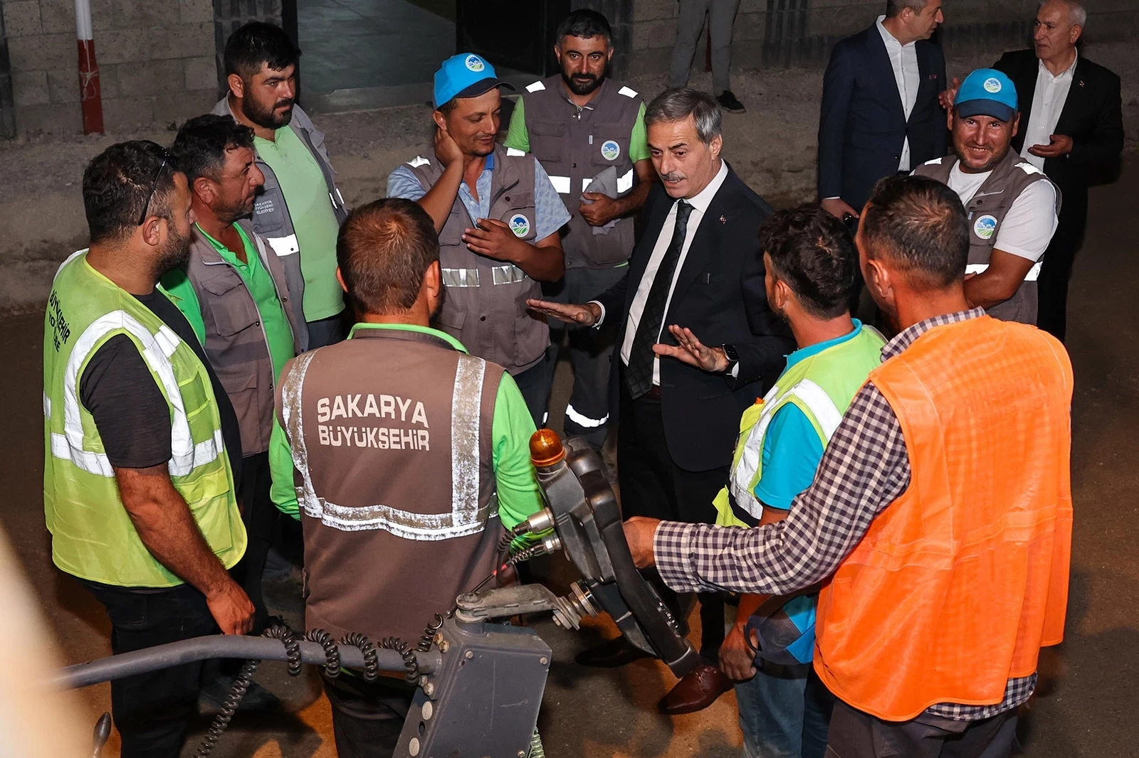 Sakarya’ya modern ulaşım hamlesi: Metrobüs projesi hızla ilerliyor