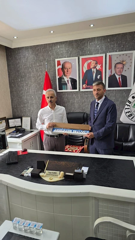 Ulaştırma ve Altyapı Bakanı Uraloğlu’ndan Sinanpaşa’ya Ziyaret